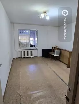 1-комнатная квартира, этаж 1 из 5, 38 м²