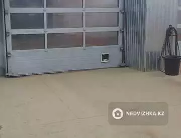 Помещение, этаж 1 из 1, 380 м², на длительный срок