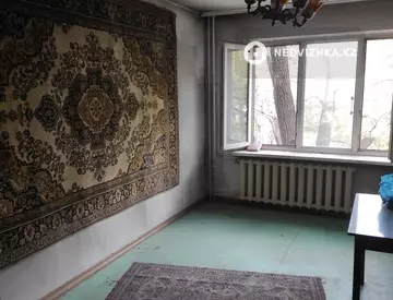 3-комнатная квартира, этаж 3 из 4, 64 м²
