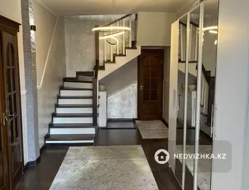300 м², 8-комнатный дом, 14 соток, 300 м², изображение - 5