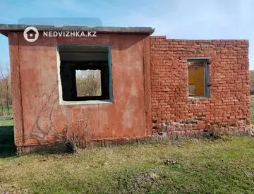 2-комнатная дача, 1170 соток, 49 м²