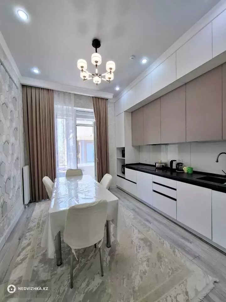 73 м², 2-комнатная квартира, этаж 12 из 12, 73 м², изображение - 1