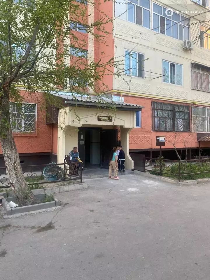 80 м², 3-комнатная квартира, этаж 4 из 5, 80 м², изображение - 1