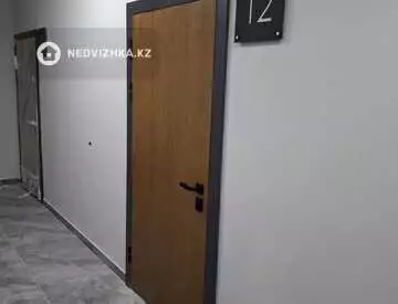 2-комнатная квартира, этаж 2 из 2, 60 м², на длительный срок