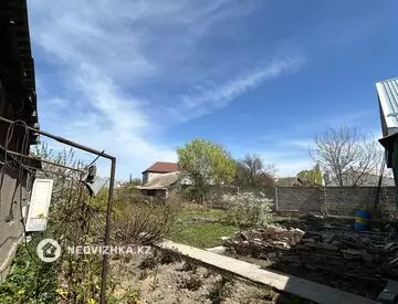 5-комнатный дом, 10 соток, 100 м²