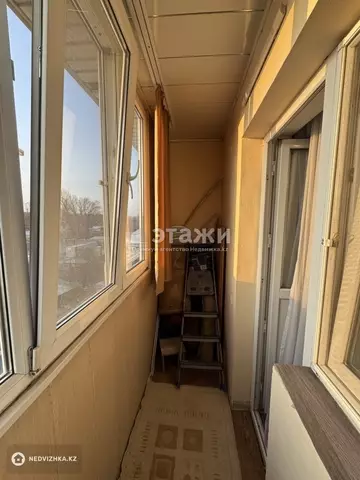 2-комнатная квартира, этаж 4 из 4, 55 м²
