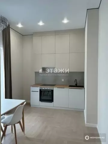 2-комнатная квартира, этаж 12 из 12, 44 м²