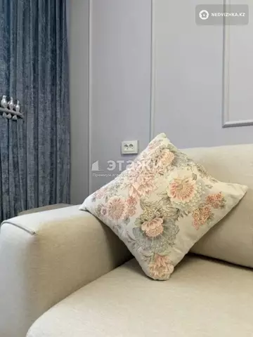 3-комнатная квартира, этаж 2 из 5, 65 м²