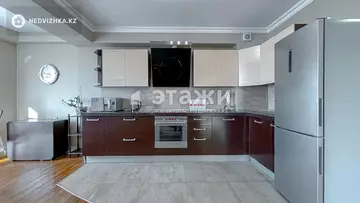 3-комнатная квартира, этаж 8 из 17, 128 м², на длительный срок