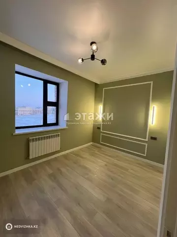 2-комнатная квартира, этаж 4 из 4, 48 м²