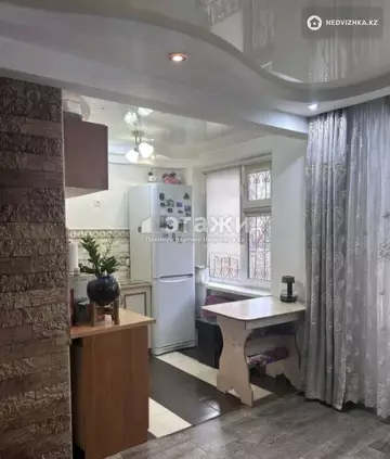 2-комнатная квартира, этаж 1 из 4, 45 м²