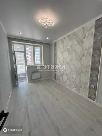 2-комнатная квартира, этаж 4 из 9, 40 м²
