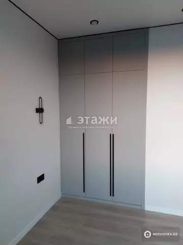 2-комнатная квартира, этаж 13 из 21, 66 м²