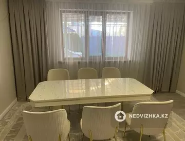 5-комнатный дом, 11 соток, 188 м²