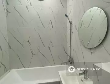 2-комнатная квартира, этаж 6 из 12, 52 м²