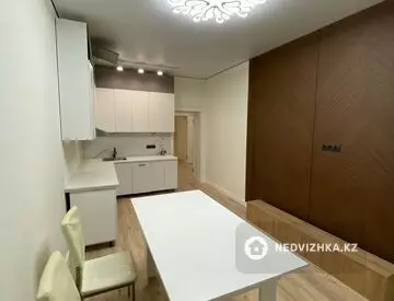 2-комнатная квартира, этаж 6 из 12, 52 м²