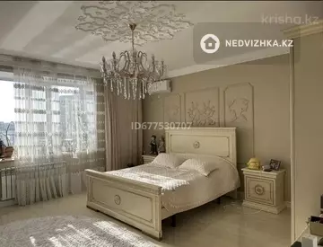 3-комнатная квартира, этаж 8 из 12, 125 м²