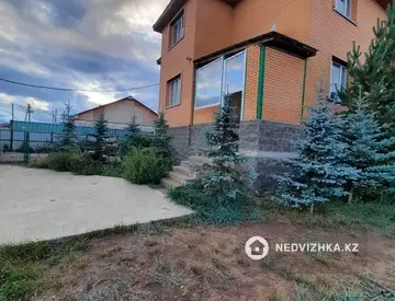 6-комнатный дом, 15 соток, 300 м²
