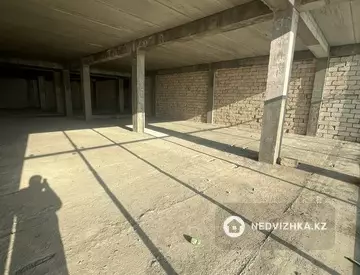 Помещение, этаж 2 из 9, 640 м²