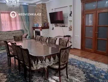 5-комнатный дом, 10 соток, 325 м²