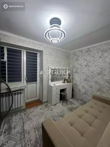 2-комнатная квартира, этаж 3 из 4, 39 м²
