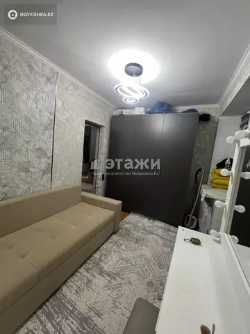 2-комнатная квартира, этаж 3 из 4, 39 м²