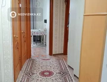 3-комнатная квартира, этаж 3 из 6, 61 м²