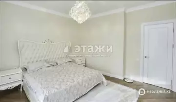 4-комнатная квартира, этаж 6 из 19, 126 м²