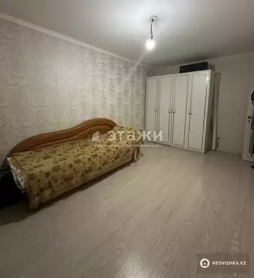 2-комнатная квартира, этаж 2 из 6, 60 м²
