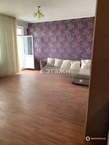 2-комнатная квартира, этаж 12 из 23, 64 м²