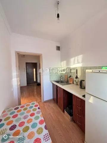 1-комнатная квартира, этаж 4 из 5, 30 м²