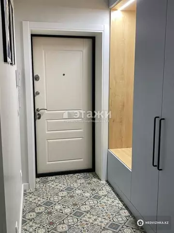 65 м², 3-комнатная квартира, этаж 6 из 6, 65 м², изображение - 2