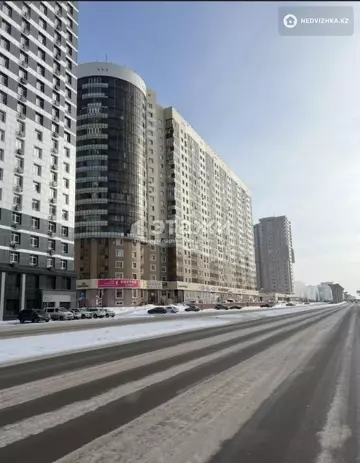 2-комнатная квартира, этаж 19 из 20, 103 м²