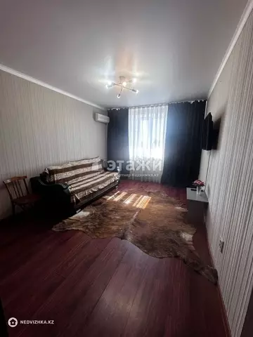 1-комнатная квартира, этаж 8 из 12, 46 м²