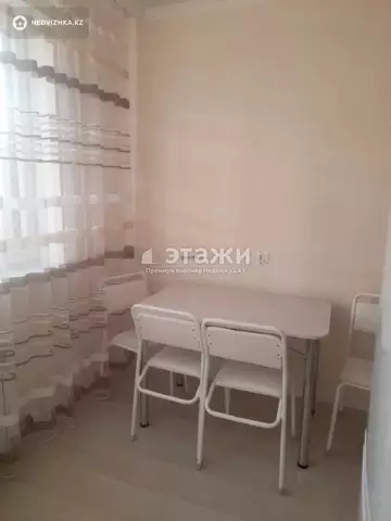 1-комнатная квартира, этаж 9 из 9, 38 м²