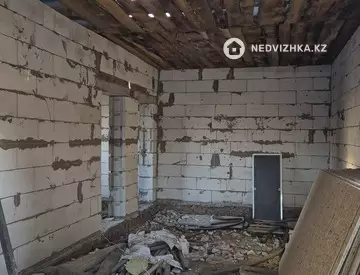 5-комнатный дом, 2.2 соток, 140 м²