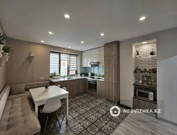 3-комнатная квартира, этаж 4 из 16, 86 м²