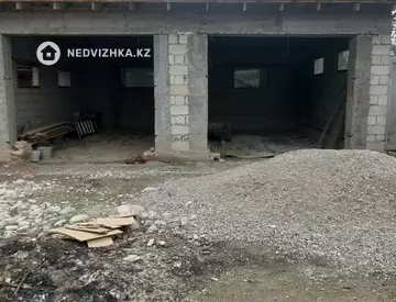 4-комнатный дом, 5.4 соток, 96 м²