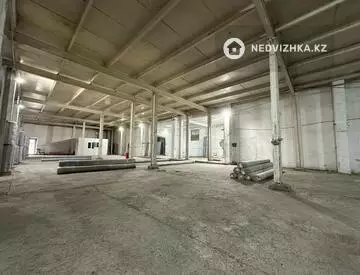 Здание, 2 этажа, 2 400 м²