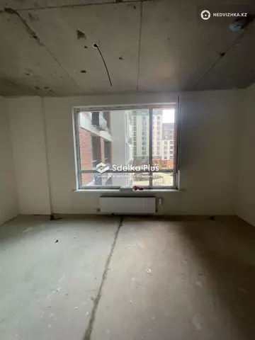 2-комнатная квартира, этаж 4 из 19, 42 м²