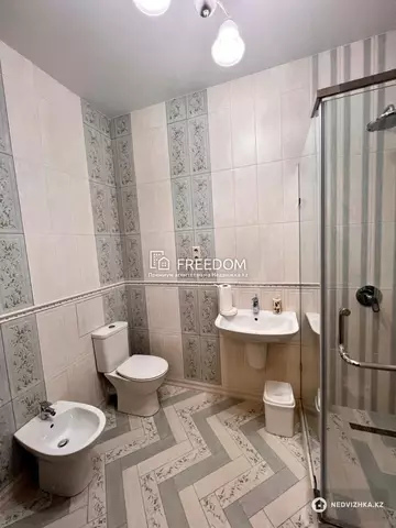 2-комнатная квартира, этаж 11 из 19, 58 м²