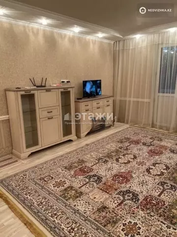 3-комнатная квартира, этаж 2 из 9, 70 м²