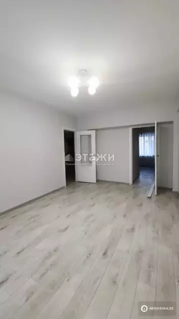 3-комнатная квартира, этаж 1 из 4, 55 м²