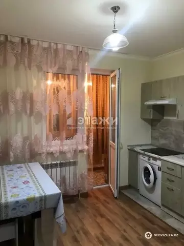 1-комнатная квартира, этаж 11 из 16, 40 м²