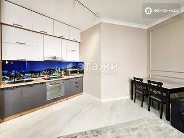 2-комнатная квартира, этаж 30 из 30, 60 м², на длительный срок