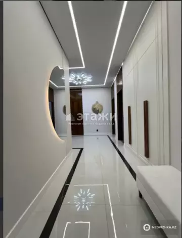 125 м², 3-комнатная квартира, этаж 2 из 12, 125 м², изображение - 1