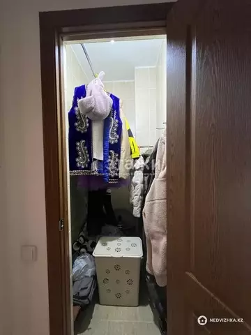 2-комнатная квартира, этаж 4 из 5, 49 м²