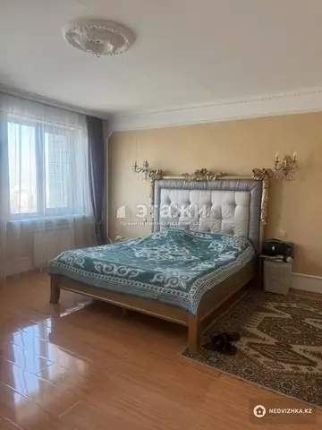 3-комнатная квартира, этаж 33 из 36, 118 м²