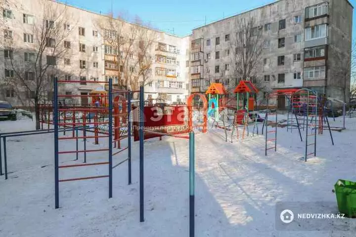 63.3 м², 3-комнатная квартира, этаж 4 из 5, 63 м², изображение - 1
