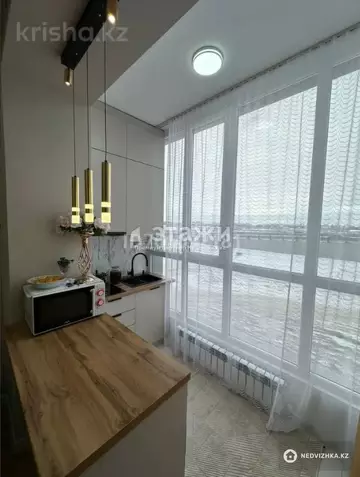 1-комнатная квартира, этаж 1 из 9, 20 м²